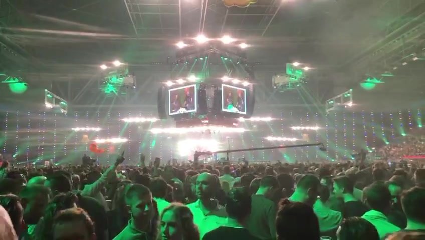 Pohhhhhh Mooi Wark @ Mega Piraten Festijn

👉 Warkende Helden Live 👈